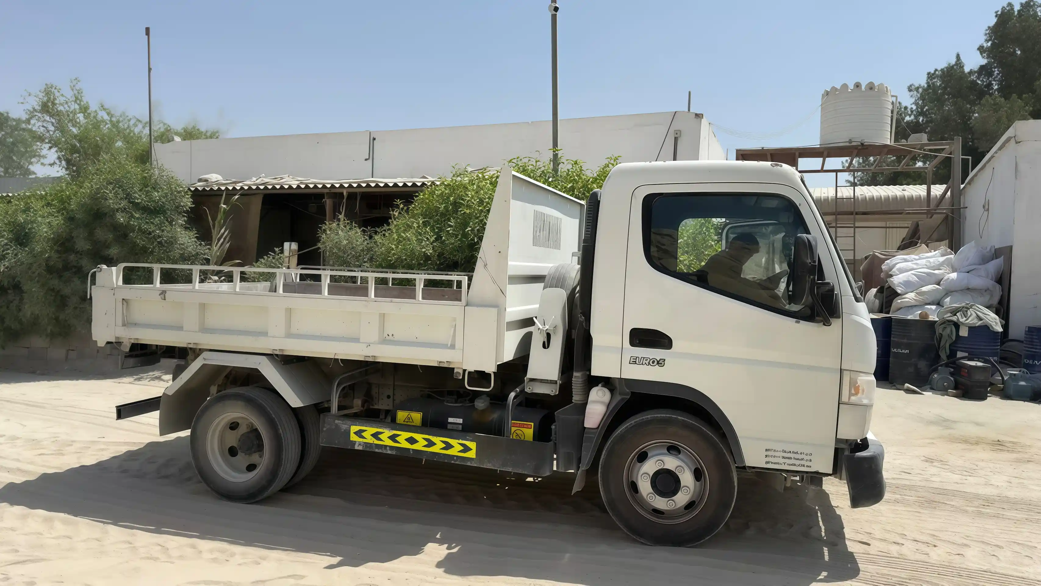 Pick Up 3 TON - Sharee Al Nouf Fleet
